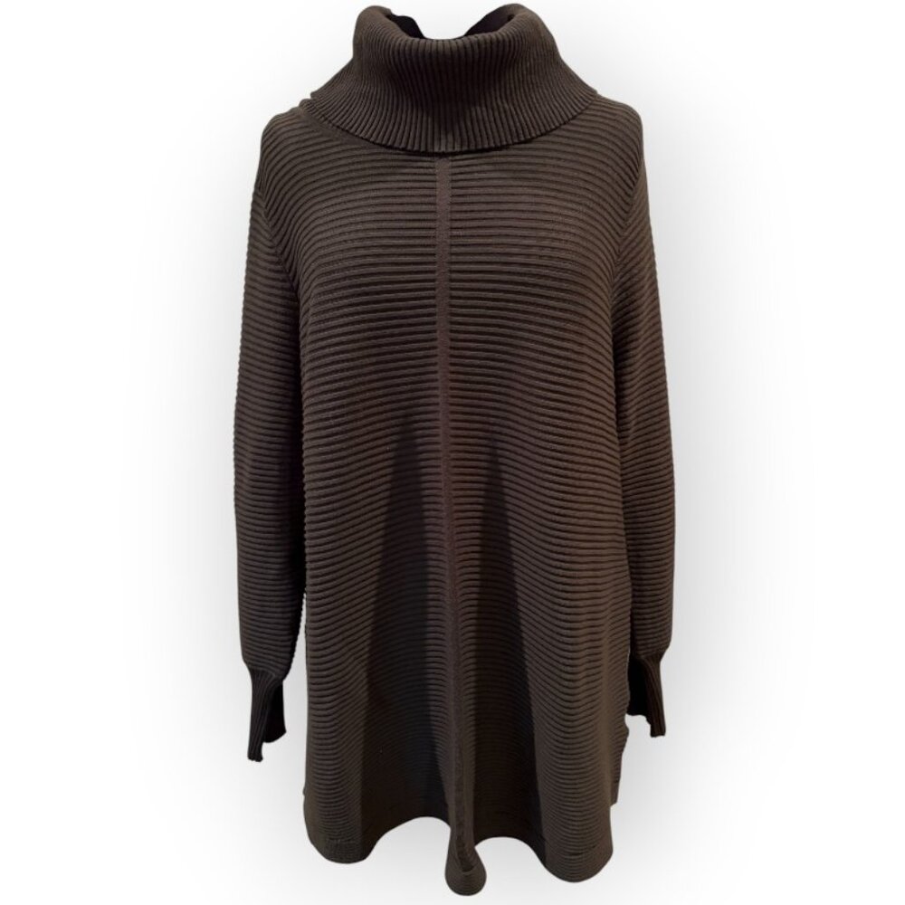 Cyrus knitted sweater with big collar